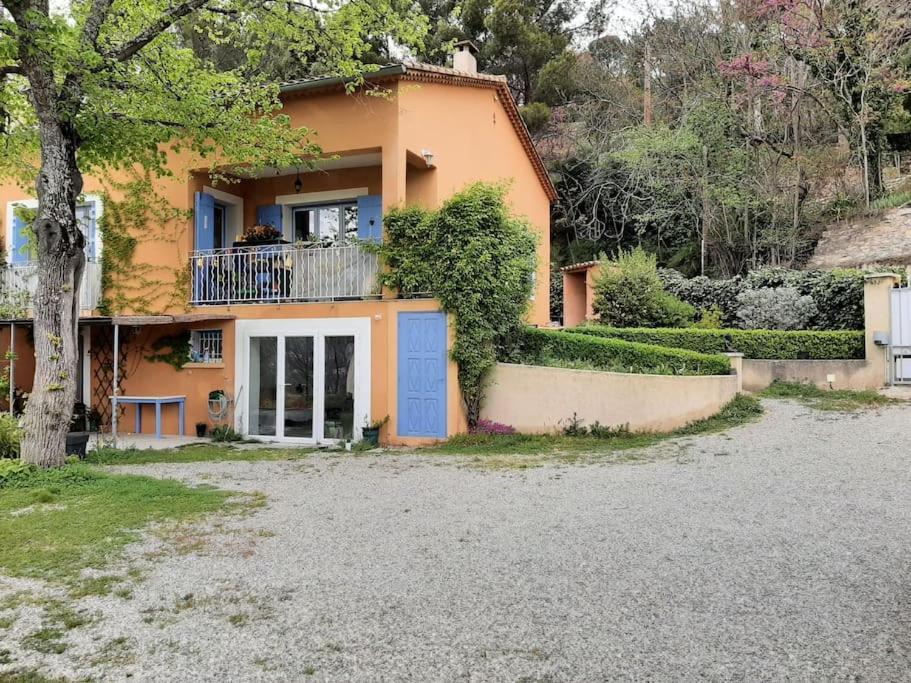 Ferienwohnung T.Belle Vue Panoramique Au Coeur Du Luberon 40M2 + Pergola . Jardin. P Apt Exterior foto